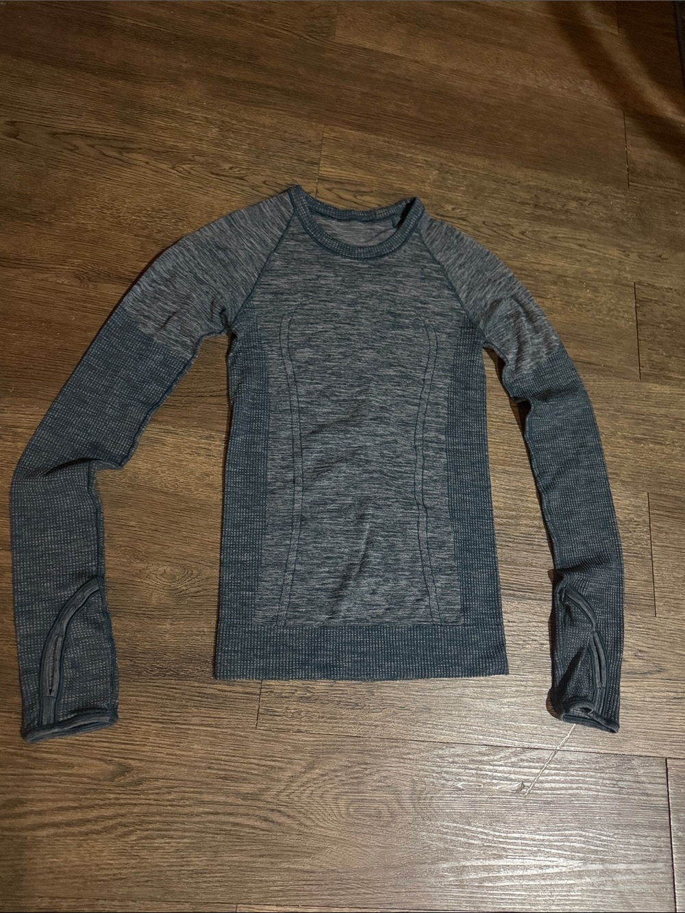 lululemon athletica Women's Seamless Crew Neck Sweater - Heather Charcoal
